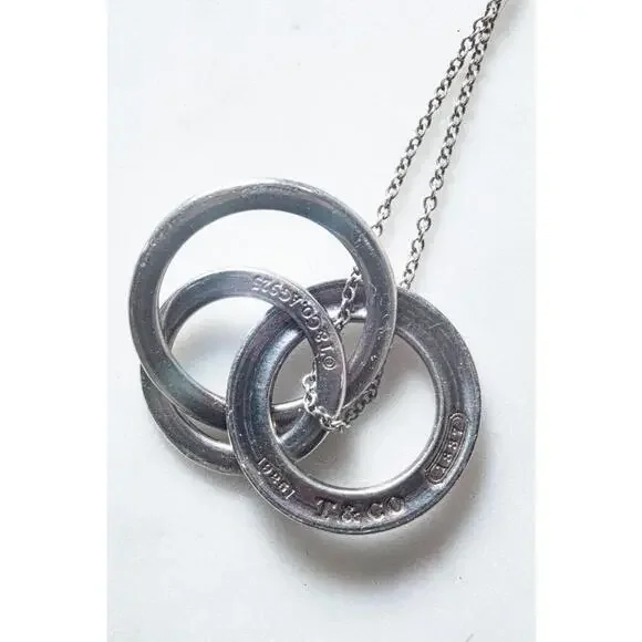 Tiffany & Co Tri-Sterling Silver interlocking Circle Necklace Sterling Silver - Picture 5 of 5